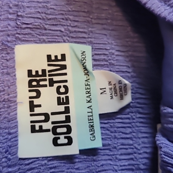 FUTURE Collective Top - Picture 2 of 4